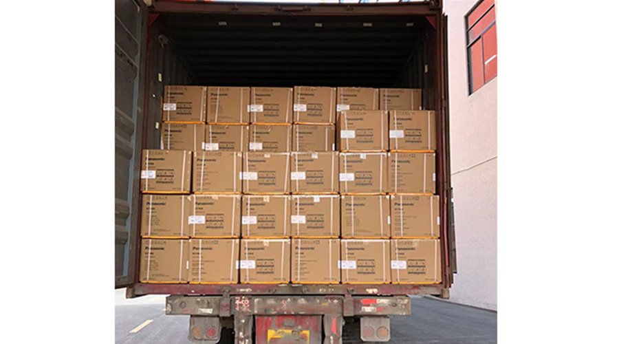 國內(nèi)知名品牌客戶裝柜完畢！順利發(fā)貨！